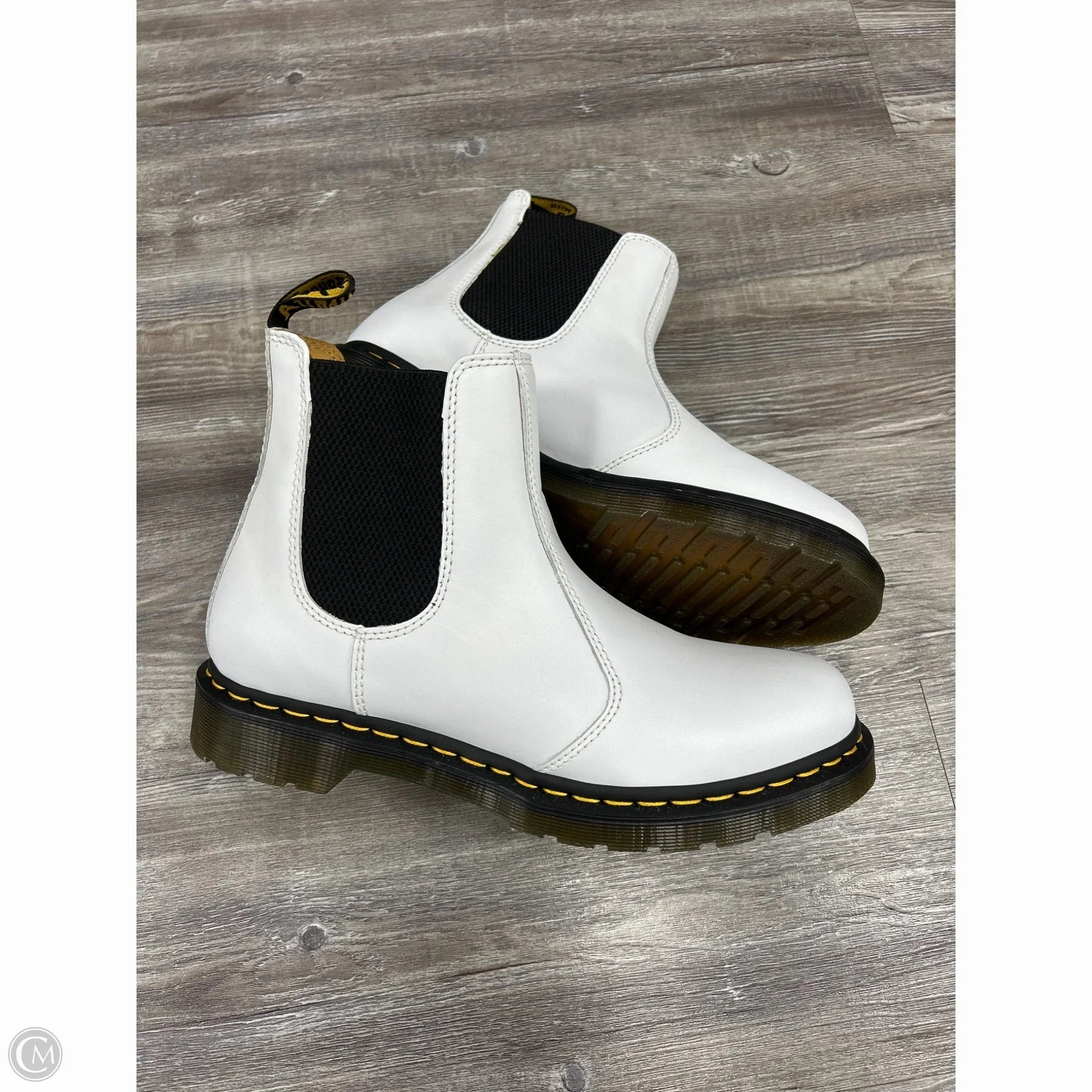 Boots Ankle Flats By Dr Martens In White, Size: 11
