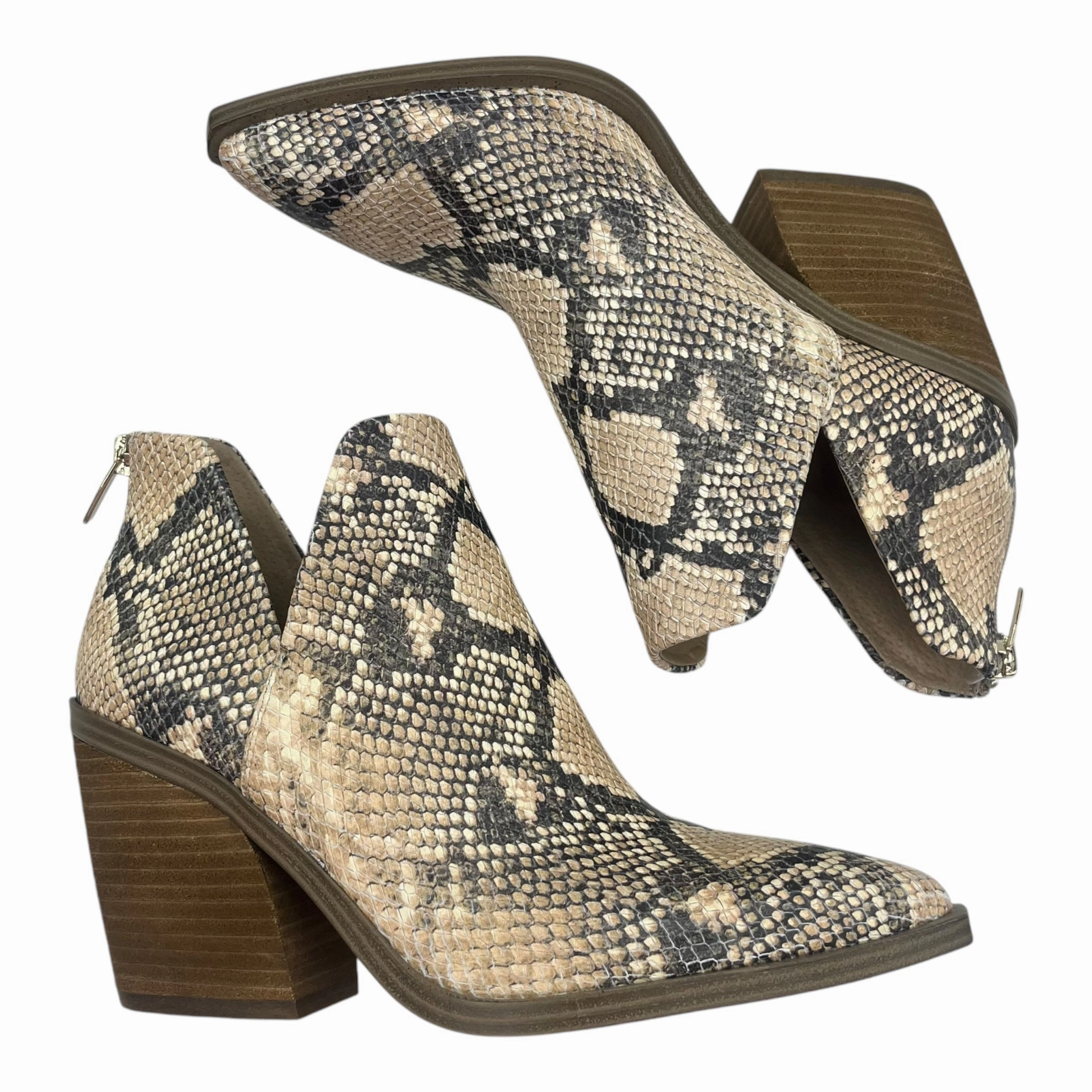 BOOTS ANKLE HEELS by VINCE CAMUTO In SNAKESKIN PRINT, Size: 9