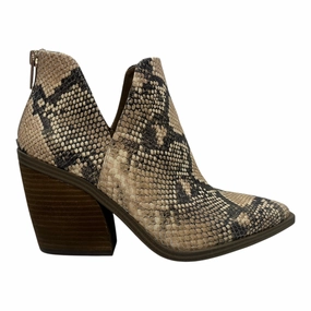 BOOTS ANKLE HEELS by VINCE CAMUTO In SNAKESKIN PRINT, Size: 9