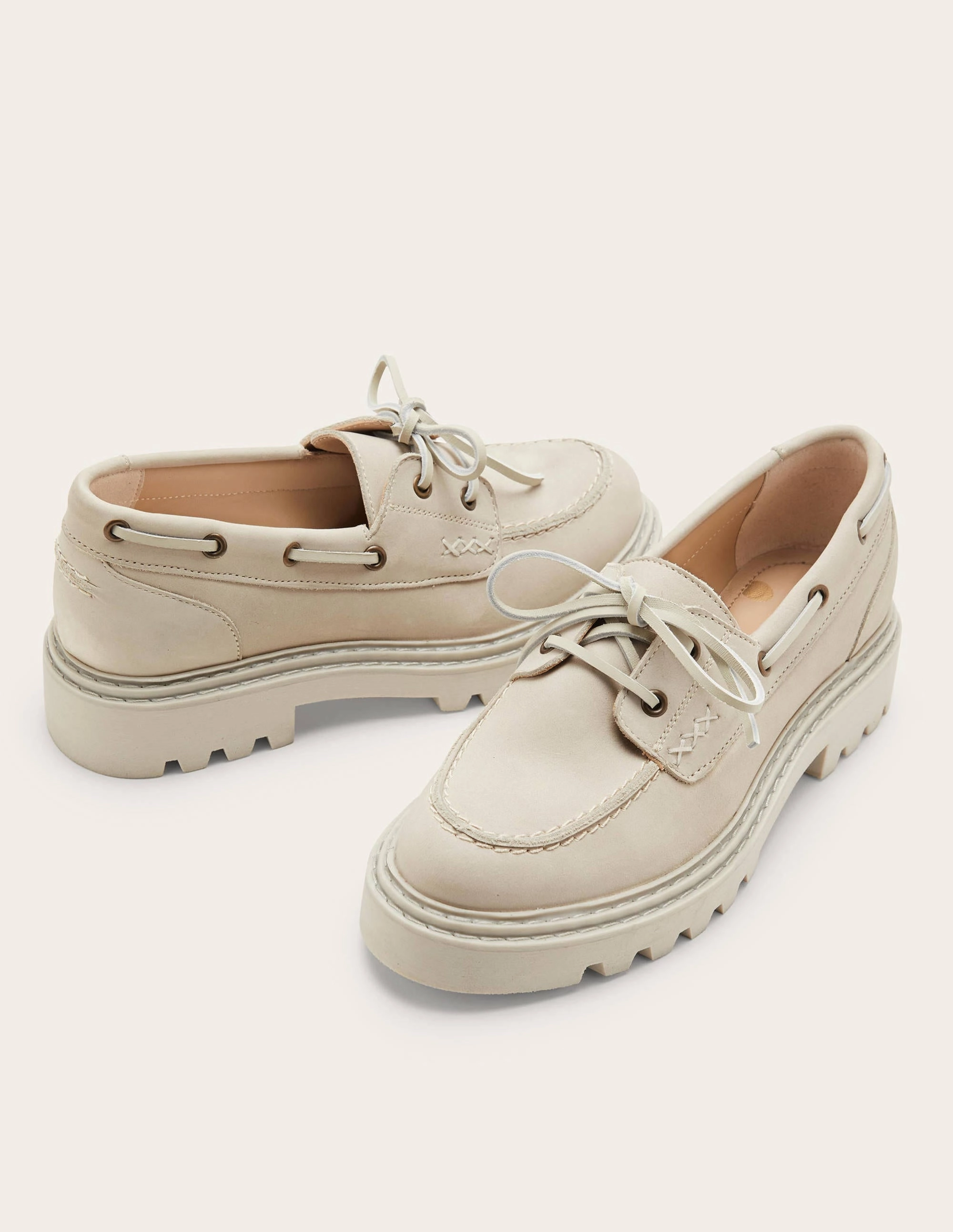 Chunky Sole Leather Deck Shoes-Pearl