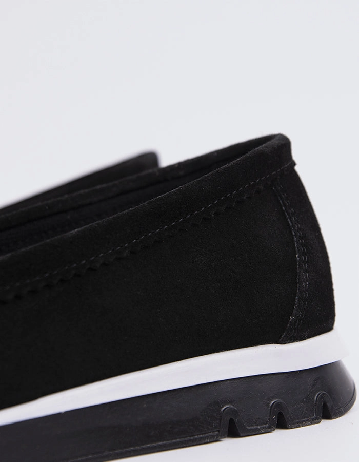 Everlane Black Suede
