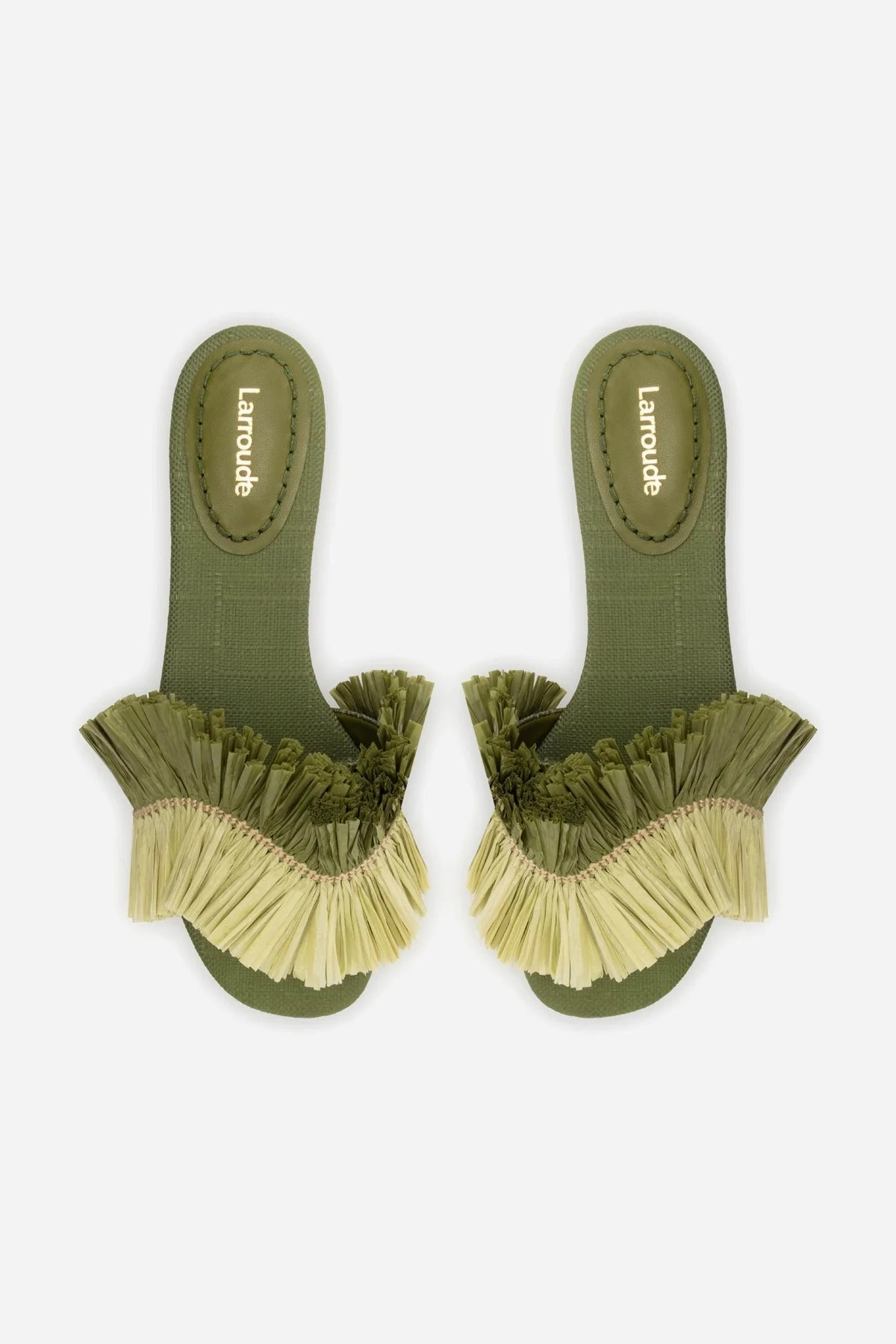 Ivy Fringe Flat In Seaweed Raffia