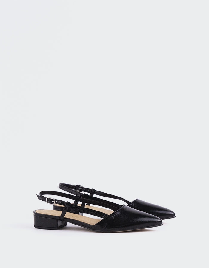 Rinda Black Leather
