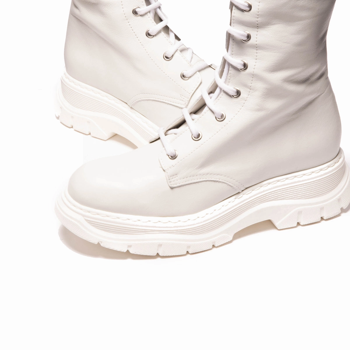 Robertson White Leather
