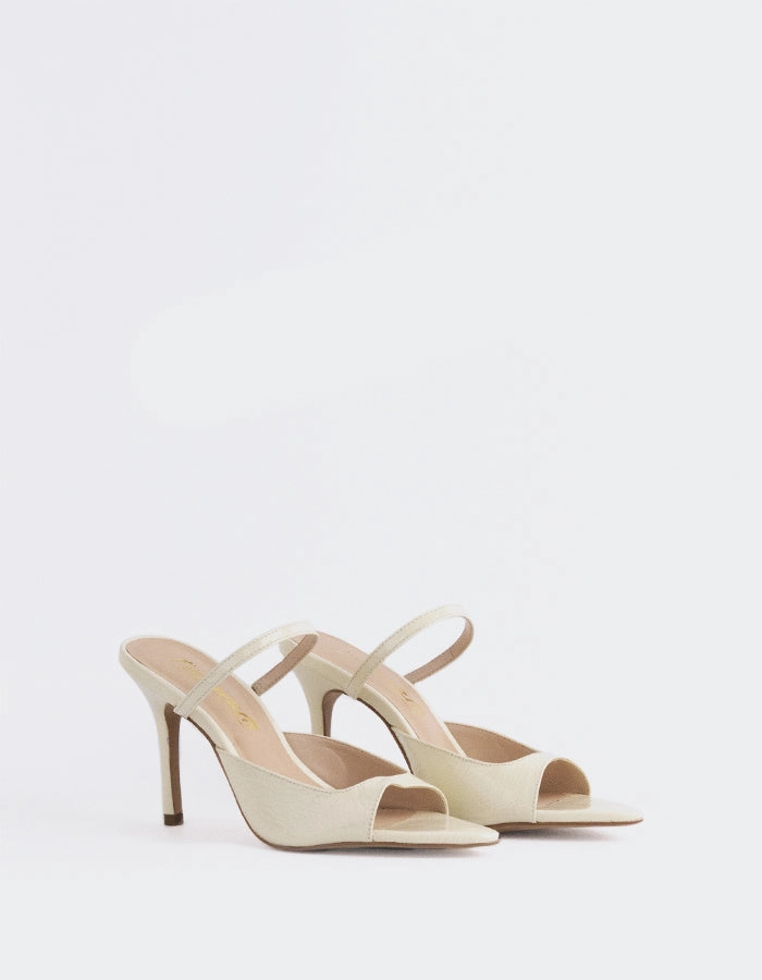 Scilla Off White Naplack