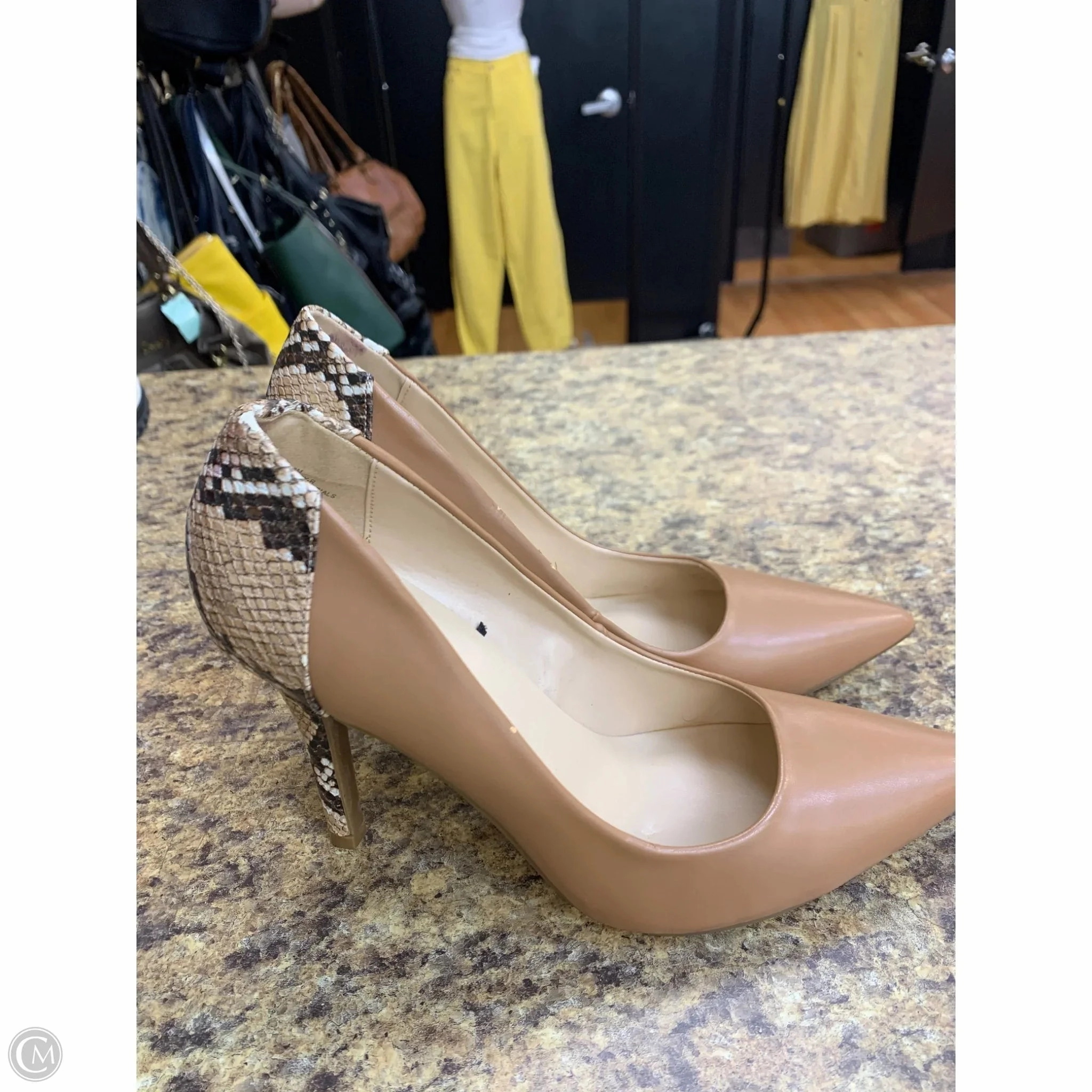 Shoes Heels Stiletto By Guess In Beige, Size: 8