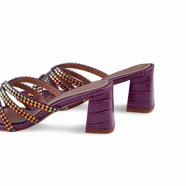 Svana 20 Years Exclusive