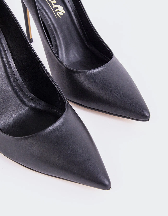 Teeva Black Leather