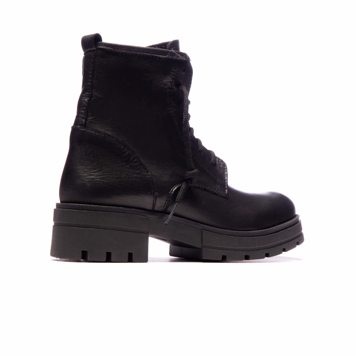 Venlo Black Leather